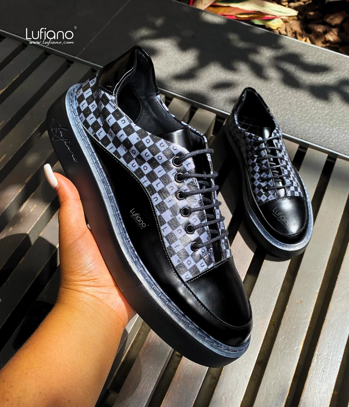 226C  Lufiano Lace Up: Black