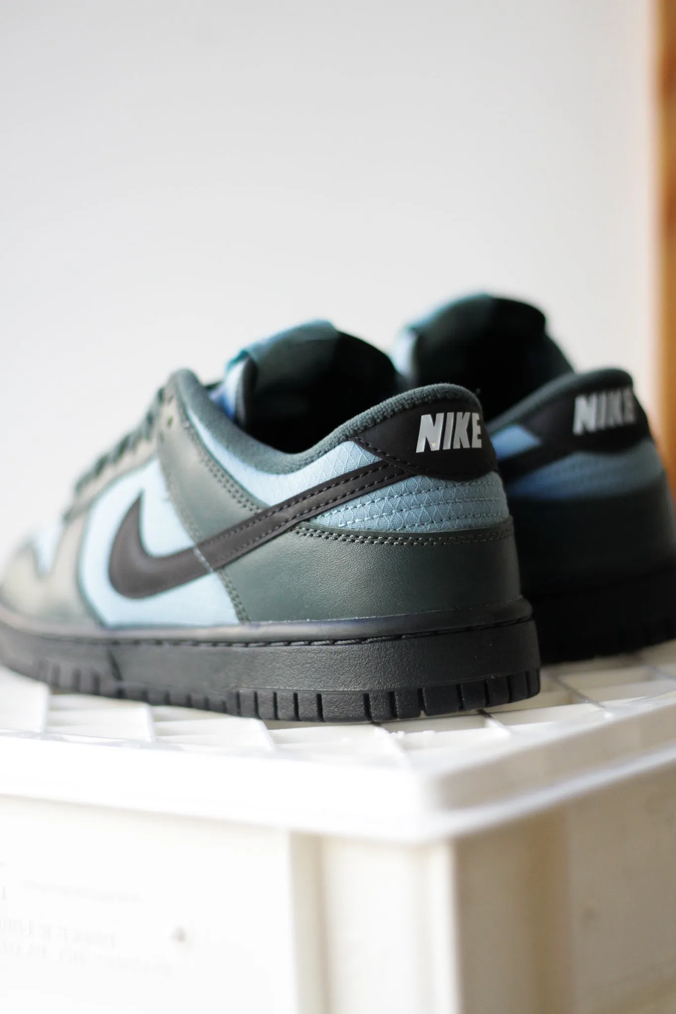 DUNK LOW RETRO SE "VINTAGE GREEN"