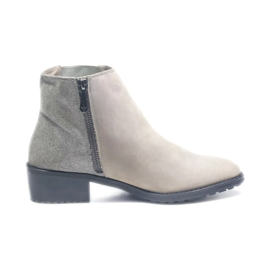 Emu Australia Ankle Boots Leather Grey Colour For Women