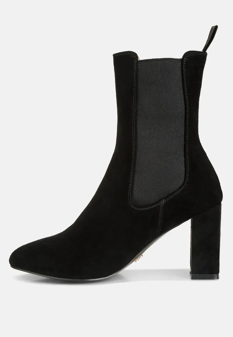 Gaven Suede High Ankle Chelsea Boots In Black