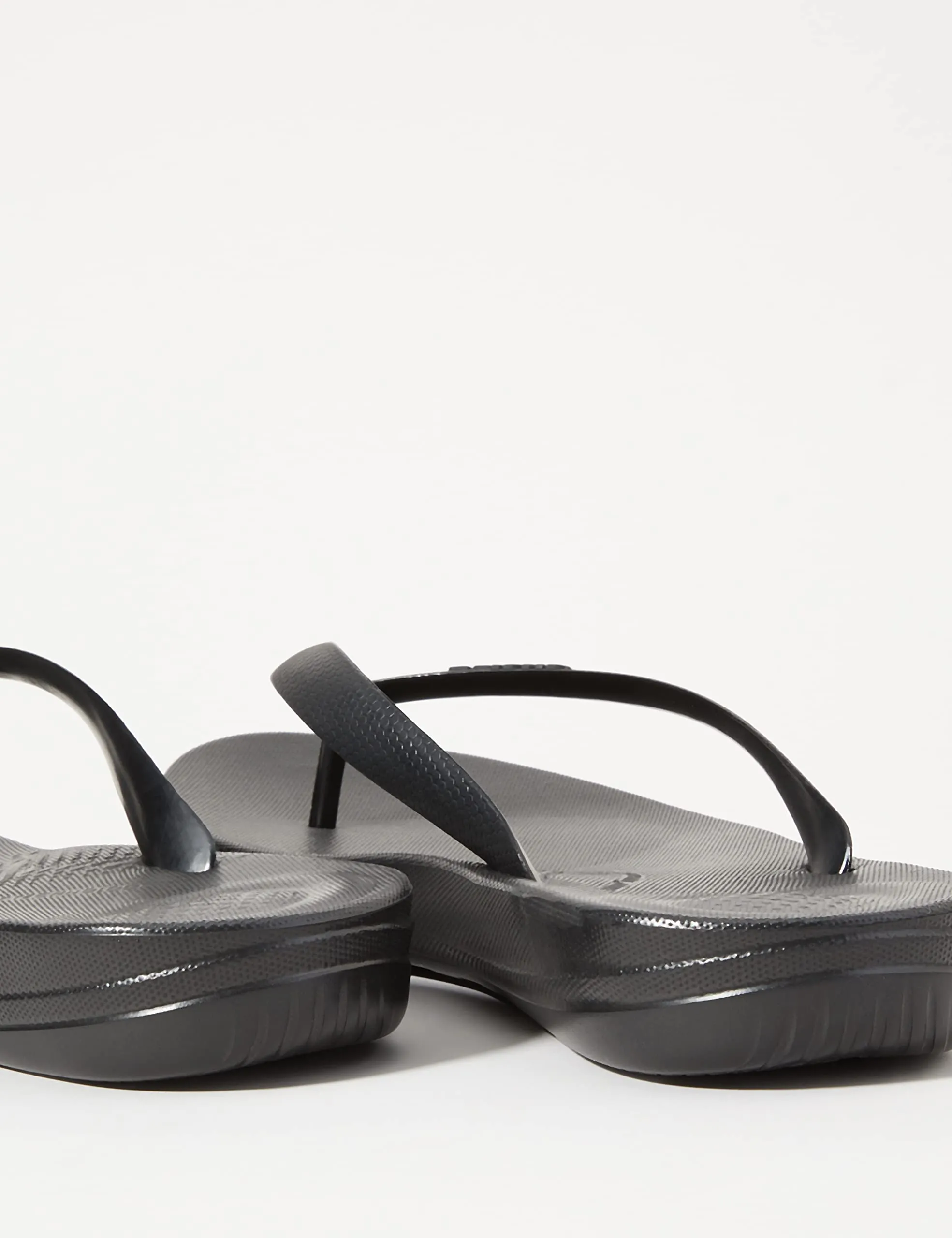 IQushion Ergonomic Flip-Flops - Men