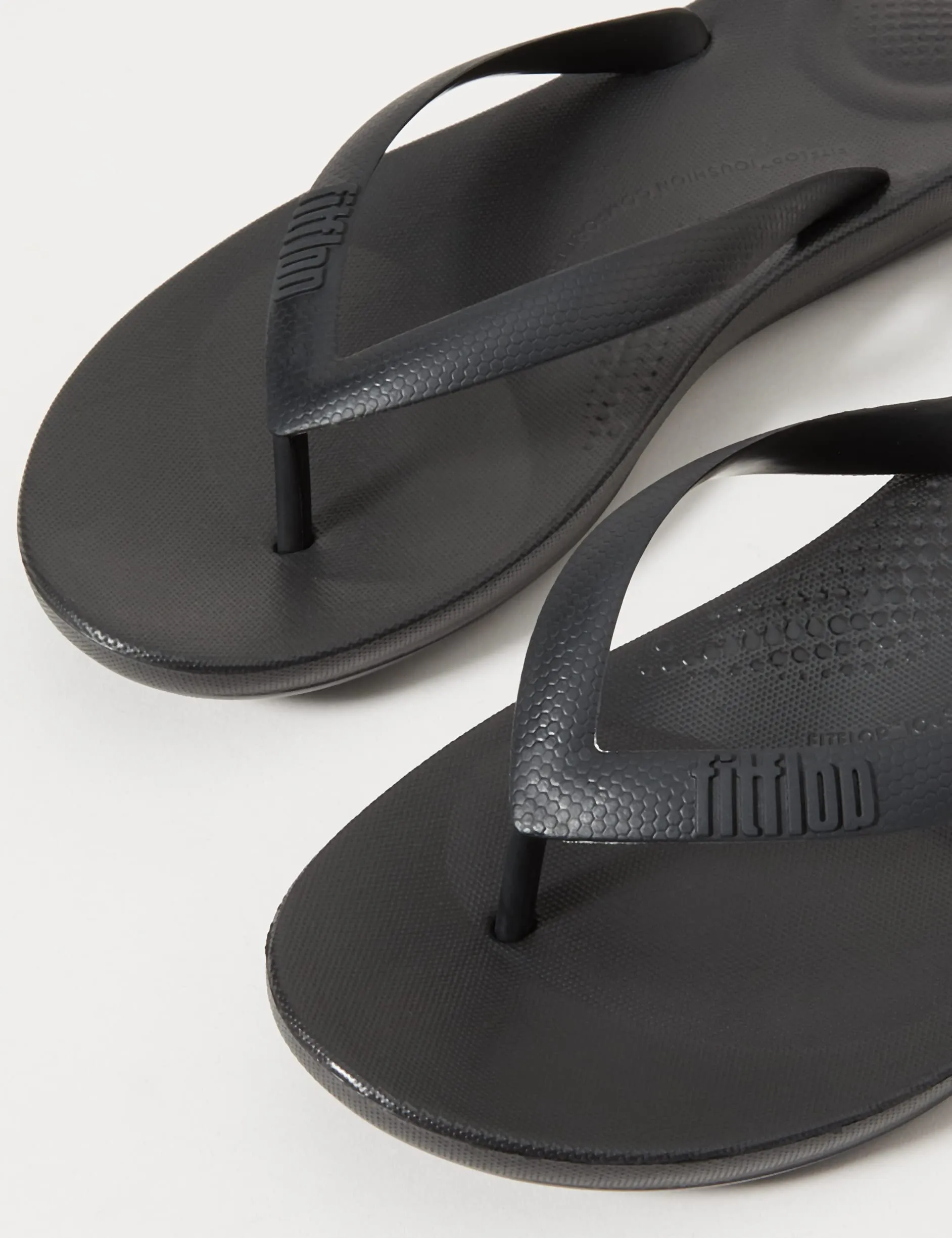 IQushion Ergonomic Flip-Flops - Men