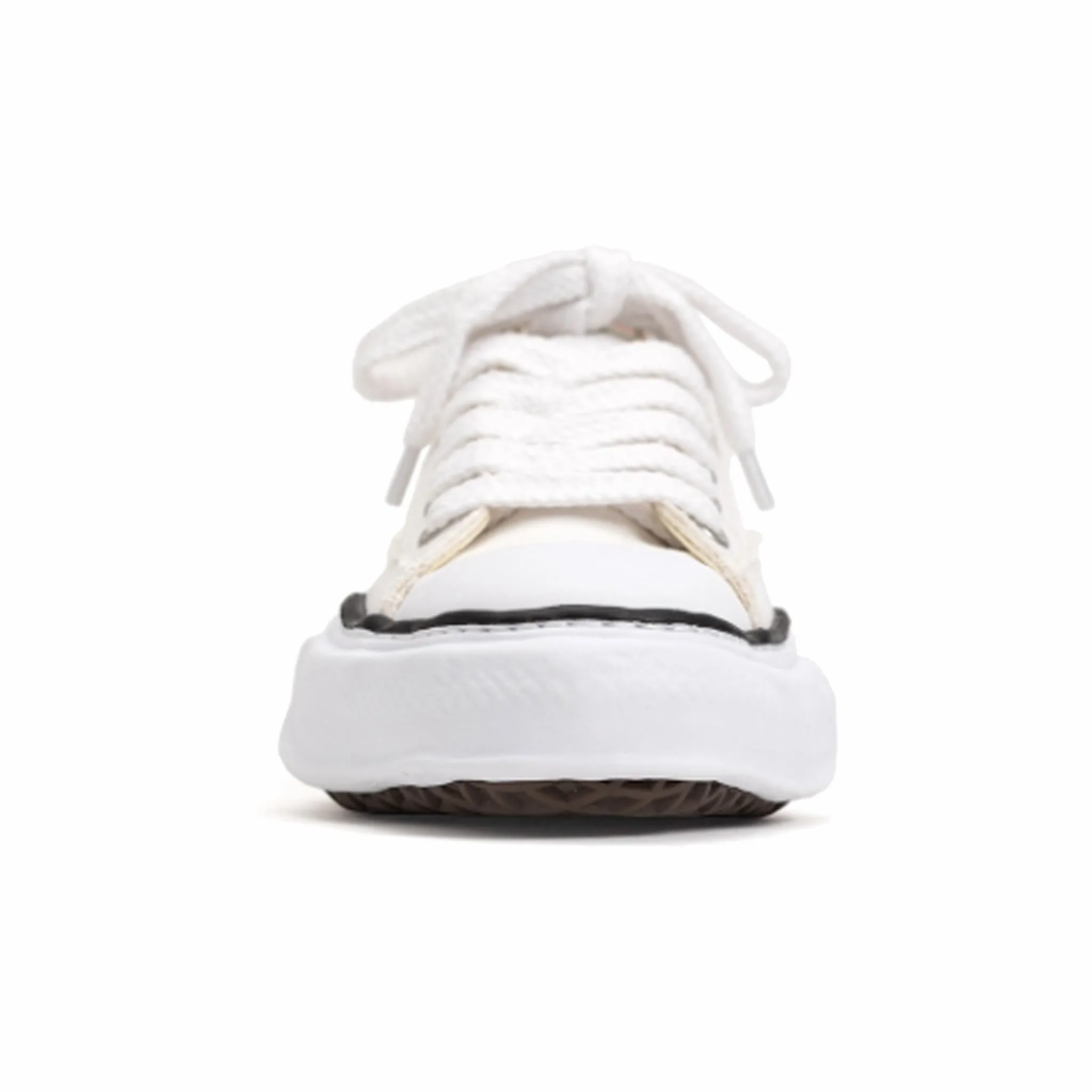 Maison MIHARA YASUHIRO "Peterson" OG Sole Canvas Low-Top Sneaker (White)