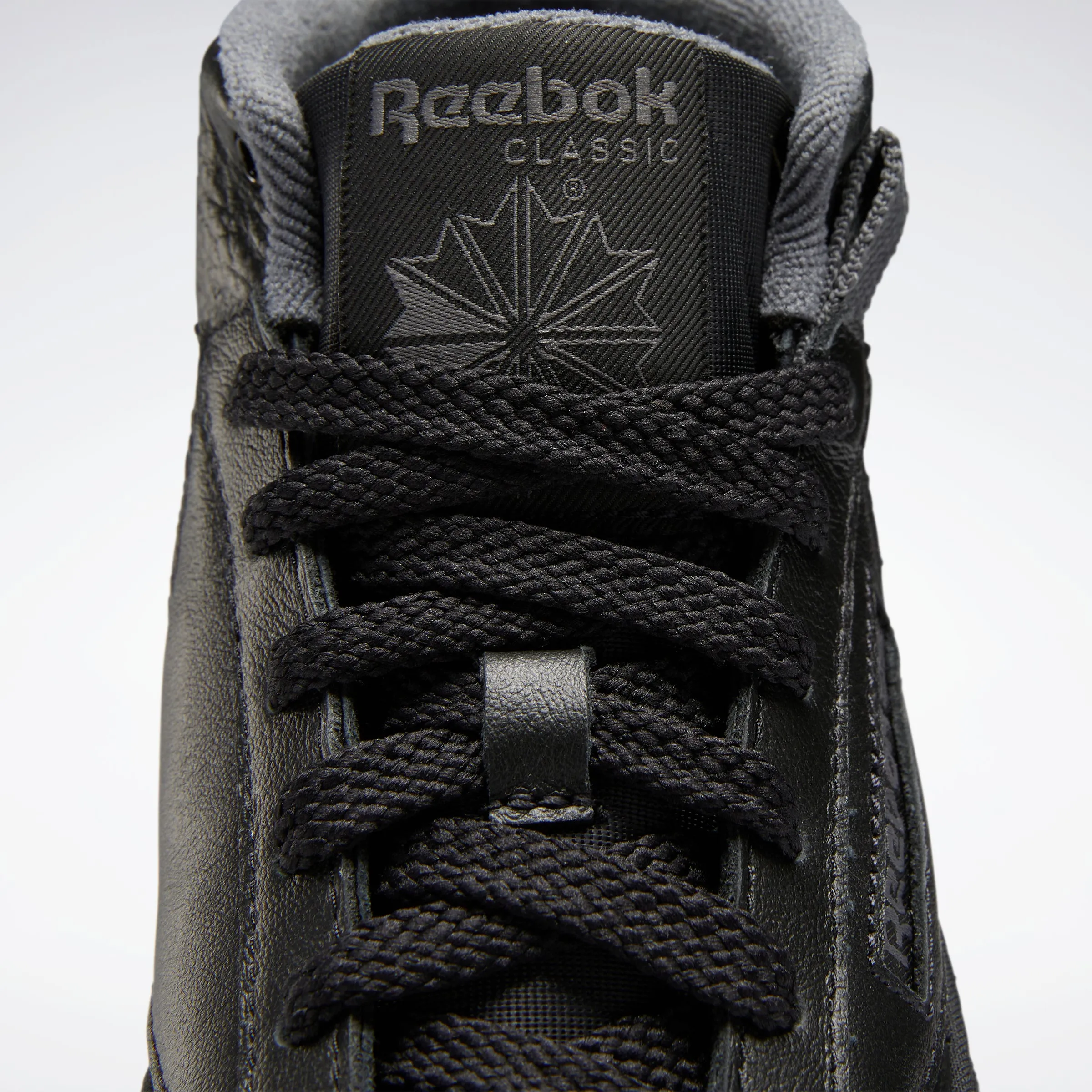 Reebok Footwear Women Club C Geo Mid Shoes Cblack/Purgry/Purgry