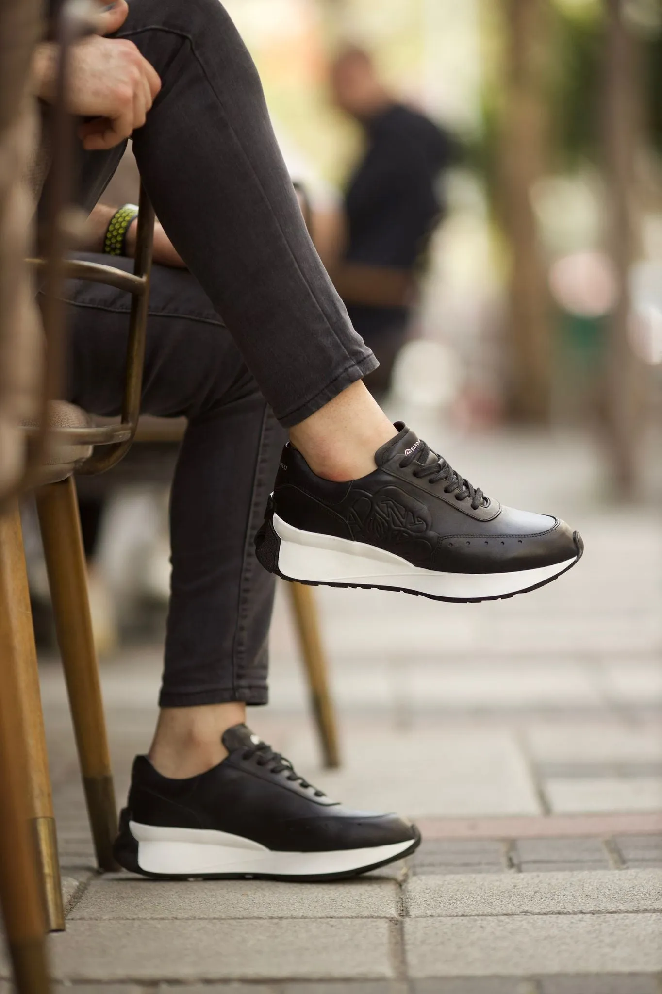 Romeo Eva Sole  Black Sneakers