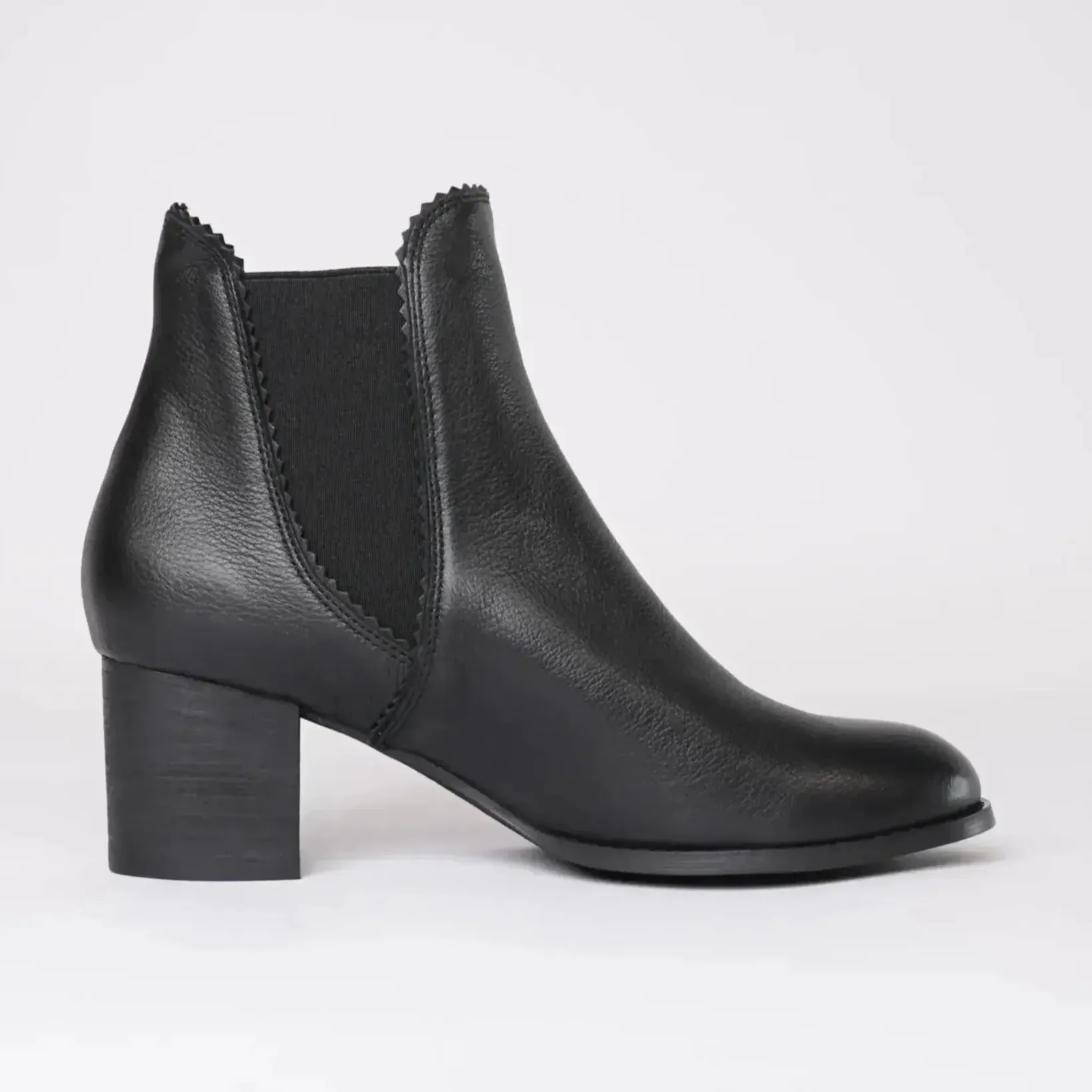 Sadore Black/Black Leather Ankle Boots